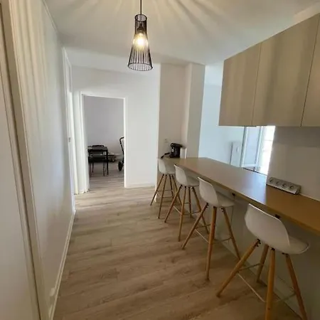 L' Escapade Remoise - Beau 4 Pieces Refait A Neuf Apartment Reims Exterior photo