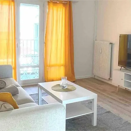 L' Escapade Remoise - Beau 4 Pieces Refait A Neuf Apartment Reims Exterior photo